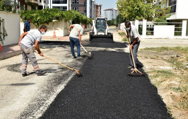 Tepebaşında üstyapı çalışmaları sürüyor
