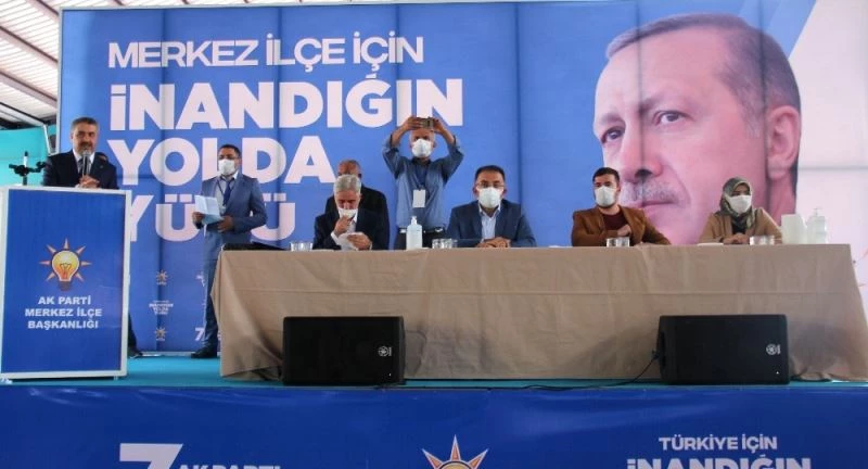 Merkez İlçe Başkanı Alkayış güven tazeledi
