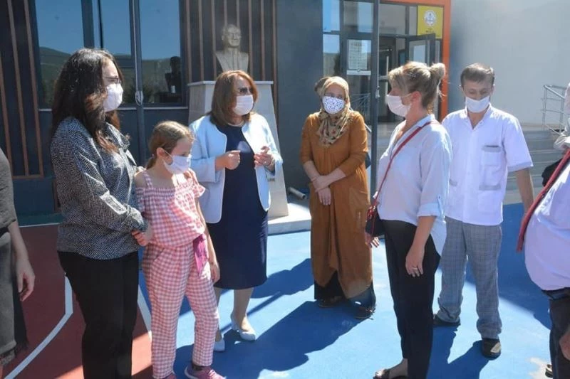 Trafik kazasında ayağını kaybetmişti, özel okula kaydı yapıldı
