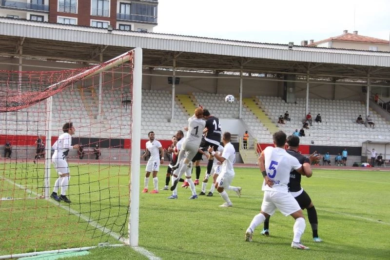 Misli.com 2. Lig: GMG Kastamonuspor: 1 - Karacabey Belediyespor: 1
