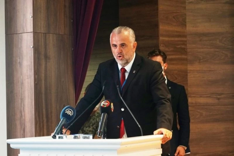 AK Parti Ayvalık İlçe Başkanı Gür yüreklere su serpti
