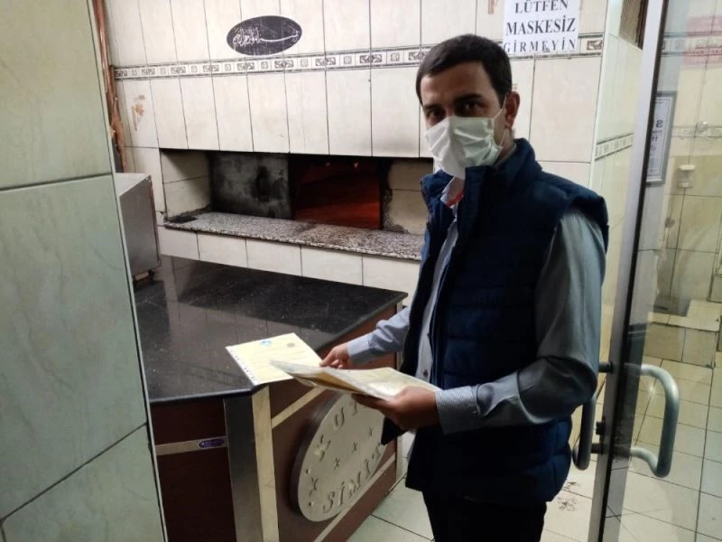 Ülkücü gençlerden esnafa siftah parası
