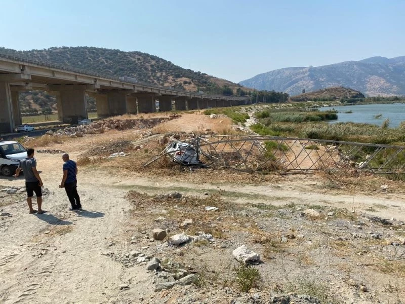 Direğin içinden geçti, burnu bile kanamadı
