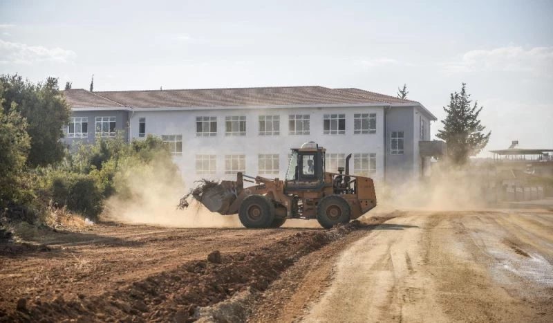 Varsak Aktoprak’a 24 derslikli okul
