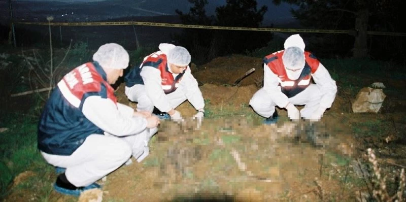 Bursa’da 16 yerinden bıçaklanan ve yakılan kadının cinayet sanığı beraatını istedi
