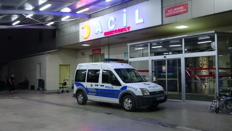 Galeriye kalaşnikoflu saldırı: 2 yaralı
