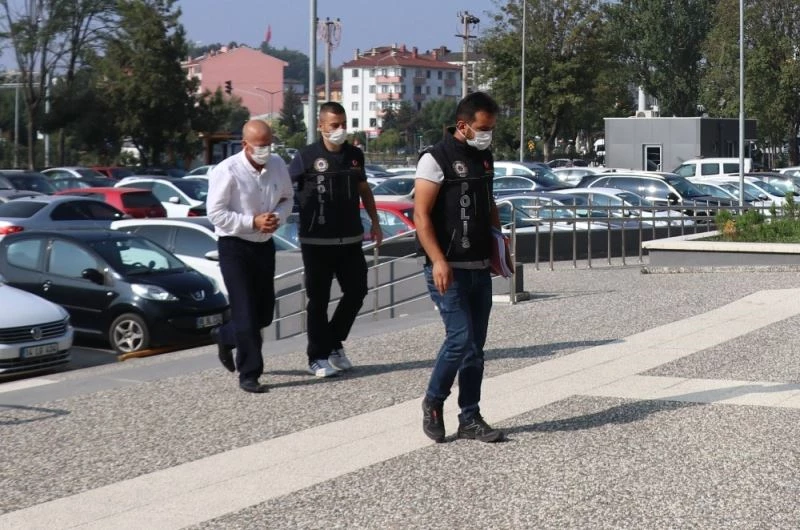 Bolu’da 3,5 kilo esrarla yakalan şüpheli serbest bırakıldı
