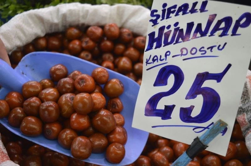 Çinlilerin ’hayat şurubu’ hünnap tezgahtaki yerini aldı
