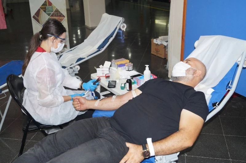 BUTTİM sâkinlerinden kan bağışı
