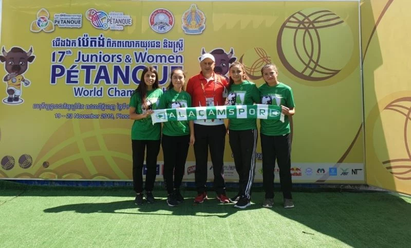 Alaçam’ın altın kızları ’millilik’ belgelerini aldı
