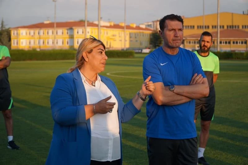Kayserispor Başkanı Berna Gözbaşı: 