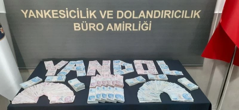 Başkentte telefon dolandırıcıları 858 bin TL vurgun yaptı
