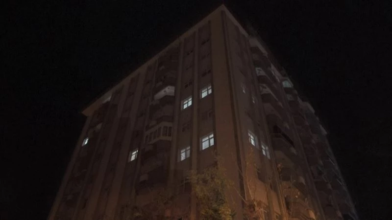 Onuncu kattan havalandırma boşluğuna düşen genç kız hayatını kaybetti
