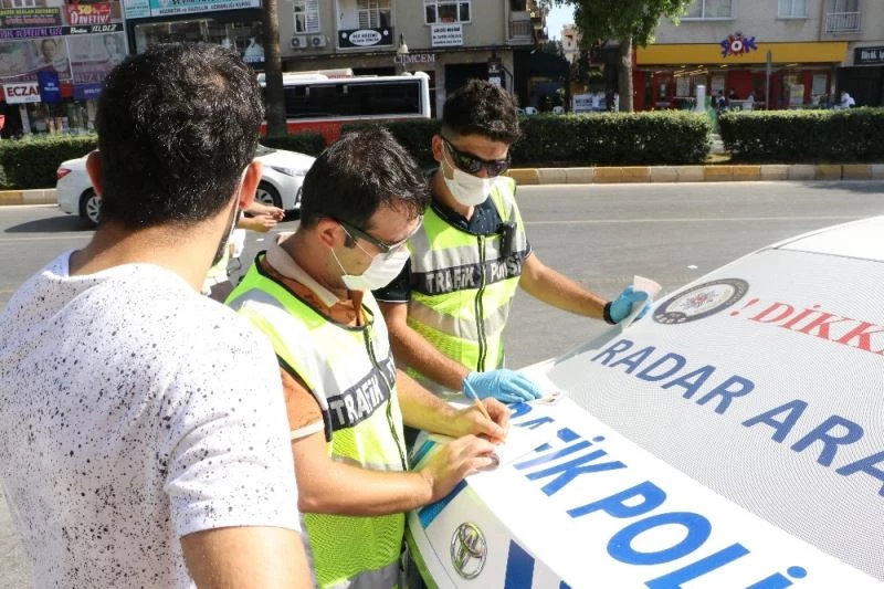 Mersin’de 2 bin 358 kişiye 2 milyon 122 bin 200 lira maske cezası
