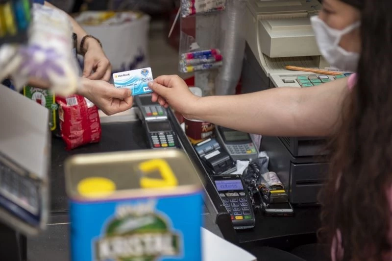 Halk Kartlara bir yılda 11 milyon 954 bin lira yüklendi
