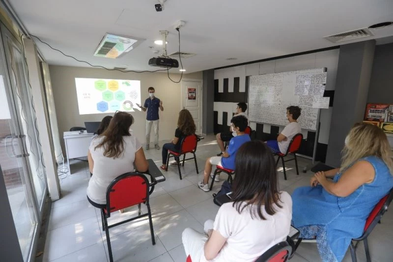 Kızılçullu’ya üç altın madalya daha
