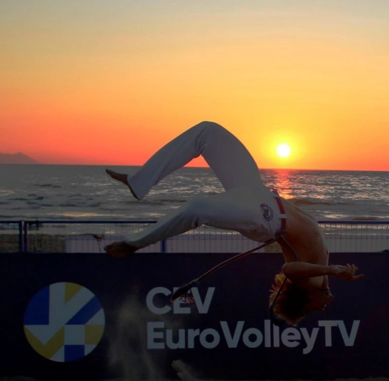 İzmir’de güneşle dans
