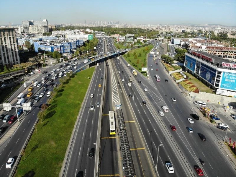 İstanbul’da kademeli mesainin ilk gününde trafikte son durum
