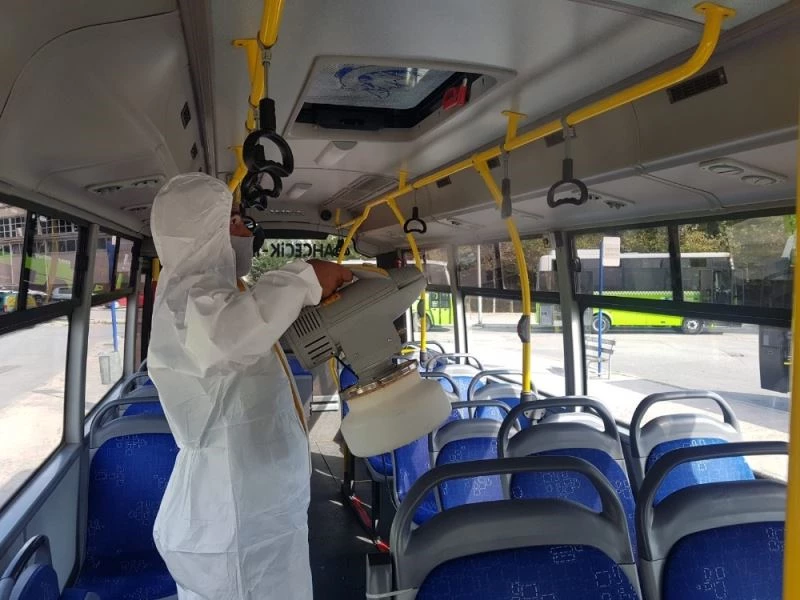 Özel halk otobüsleri periyodik olarak dezenfekte ediliyor
