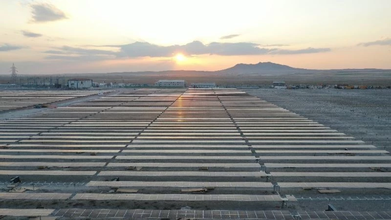 Uzaydan görülecek, 2 milyon kişinin elektrik ihtiyacını karşılayacak
