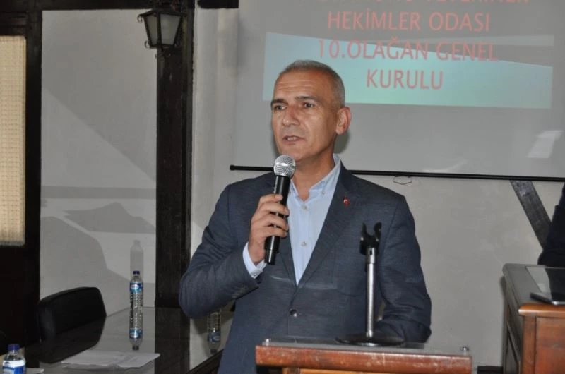 Başkan Altıkulaç, “Veteriner hekimler Hayvancılık OSB için hazır olsun”
