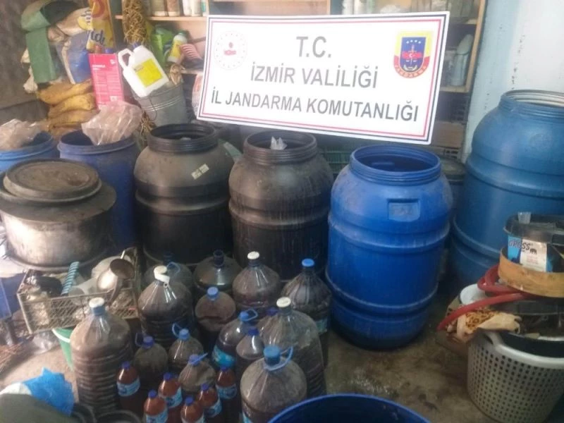 İzmir’de 6 bin 672 litre kaçak içki ele geçirildi
