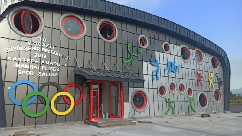 Kartepe İHL Spor Salonu tamamlanıyor
