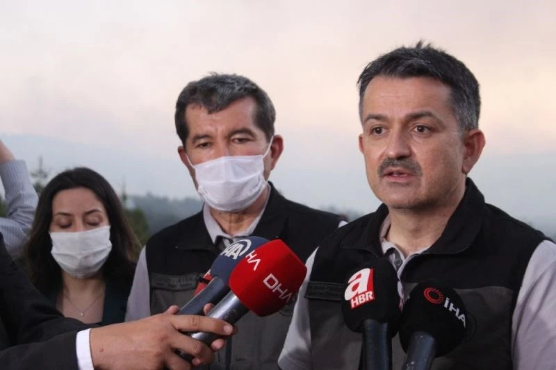 Bakan Pakdemirli: “Nemin az olmasından dolayı bütün ormanlarımız çıra gibi”
