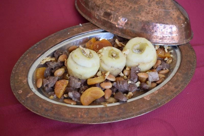 Osmanlı mutfağının 40 farklı lezzeti tekrar hayat buluyor
