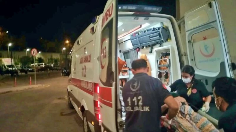 Eşi tarafından darbedilen kadın ve 2 çocuğu hastaneye kaldırıldı