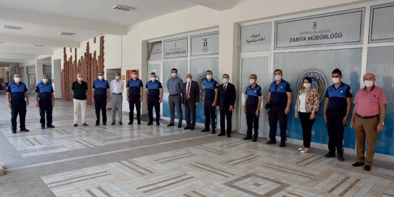 Ataç ve Çakırözer’den zabıta personeline kutlama
