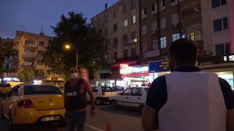 Eşiyle kavgalı olan şahıs rastgele ateş etti
