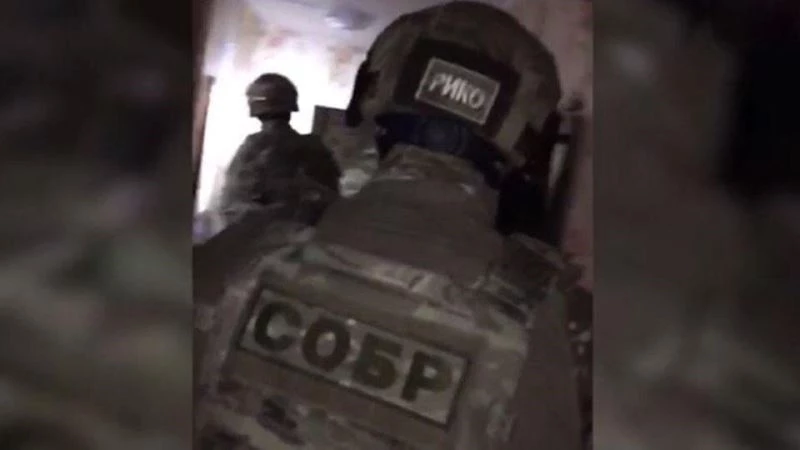 Rus istihbaratı, okul ve eğlence merkezlerine saldırı hazırlığında olan 13 kişiyi yakaladı
