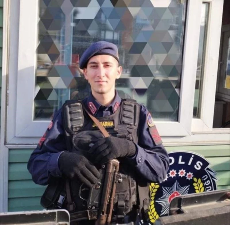 Giresun’da selde kaybolan 5 kişiden Jandarma Uzman Çavuş Sami Yılmaz’ın cansız bedeni Harşit Çayı içinde bulundu
