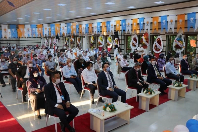 AK Parti Ürgüp İlçe Kongresini yaptı
