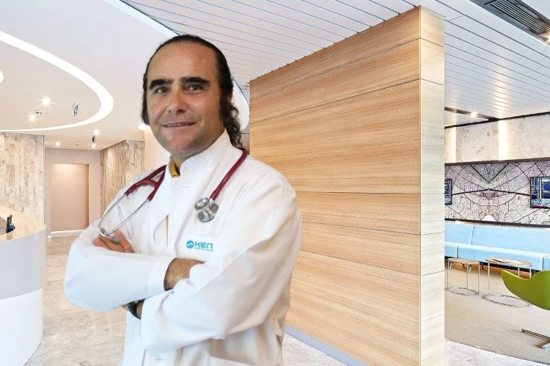 Kalp hastaları ilaçlarını aksatmamalı; ancak sıvı kaybına karşı su tüketimini artırmalı
