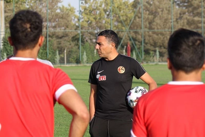 Eskişehirspor ikinci etap kamp dönemini noktaladı
