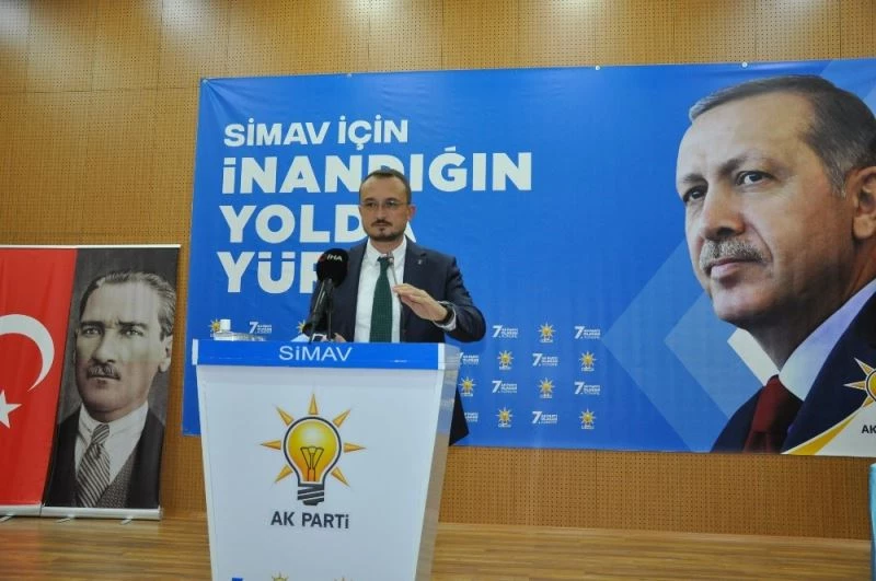 Başkan Ahmet Kulat güven tazeledi

