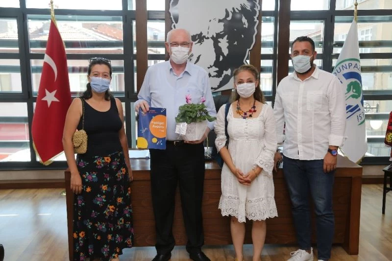 EGEV Kazım Kurt’u ziyaret etti
