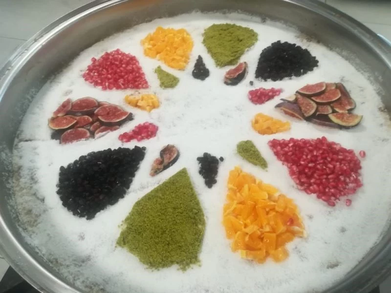 Kocasinan’da sağlık çalışanlarına bereketin simgesi aşure ikram edildi
