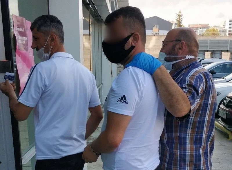 Vahşi cinayetin faillerine yardım iddiasına 2 gözaltı
