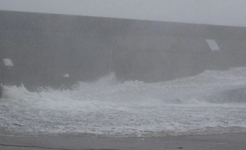 Japonya’yı vuran Haishen Tayfunu Güney Kore’ye ulaştı
