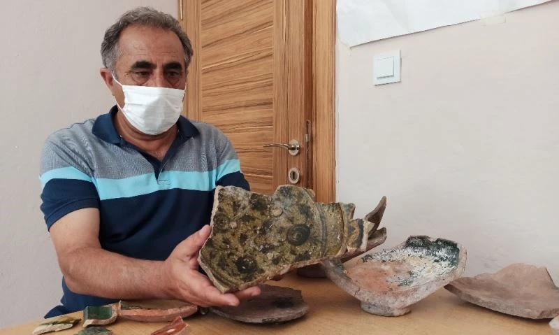 Ahlat İç kale kazısında 5 bin 200 yıllık seramikler bulundu
