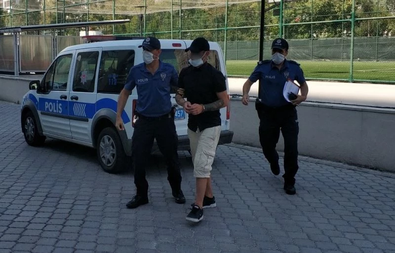 Çaldığı çöp kamyonuyla gezerken yakalandı
