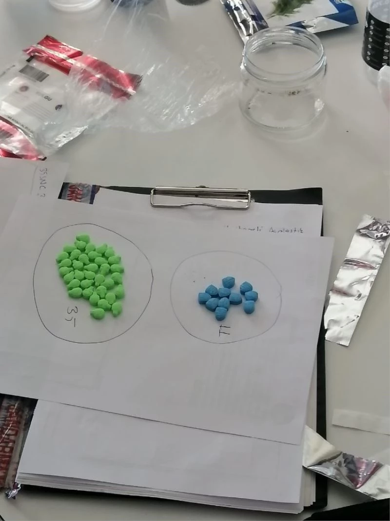 Yayladaki evinin balkonunda kenevir yetiştirmiş
