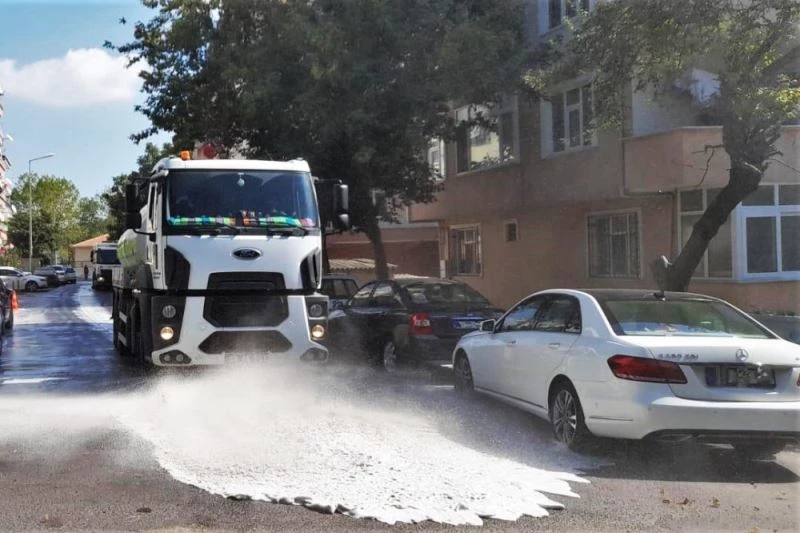 Salgınla mücadele tavizsiz sürüyor
