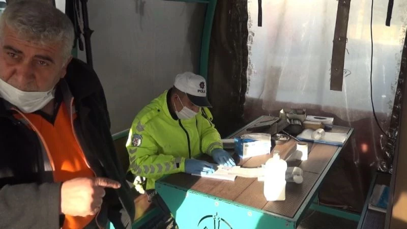 Kısıtlamayı ihlal eden sürücüden polise ’soyguncu’ benzetmesi
