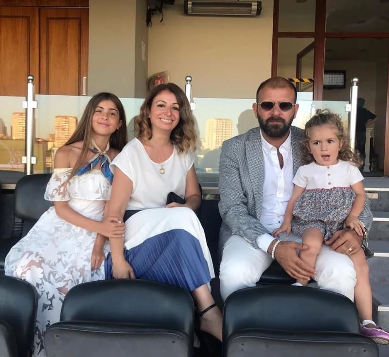 Fenerbahçe’nin yeni marşı gazeteciden
