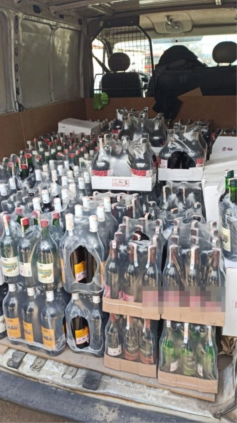 Bursa’da faturasız içkilere jandarma el koydu
