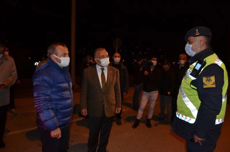 Yılbaşında mesaide olanlar unutulmadı
